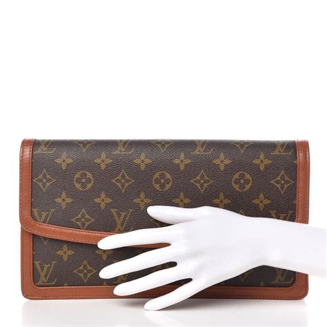 louis vuitton pochette dame 29|louis vuitton pochette monogram.